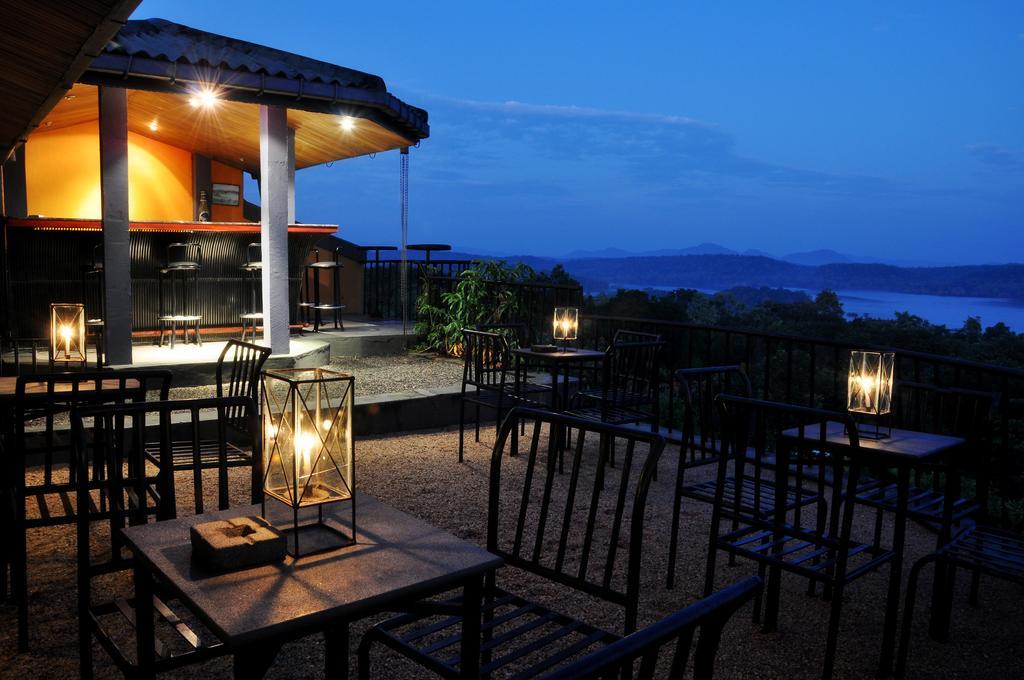 Giritale Hotel Polonnaruwa Bagian luar foto